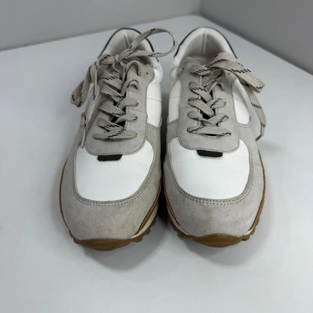 Universal Thread Womens Sz 8 White Grey Black Suede Trim Lace Up Sneakers